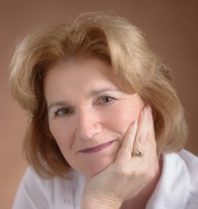 Bonnie Edwards author photo